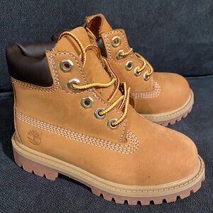 Timberland Waterproof 6" Boots
Boys' Toddler -Size 8
